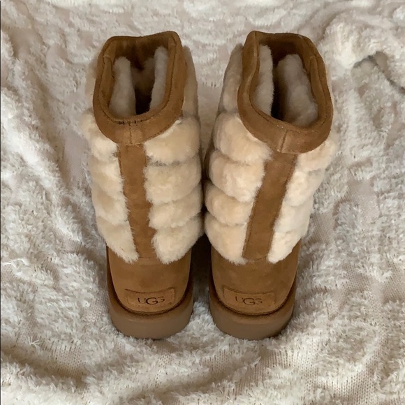❌SOLD❌NEW LISTING!! UGG TANIA - Picture 4 of 5